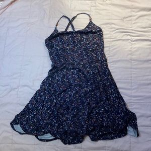 Floral wavy strapped dress